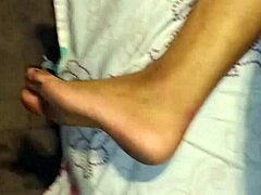 Skinny Latina T-Girls’ Hotel Play