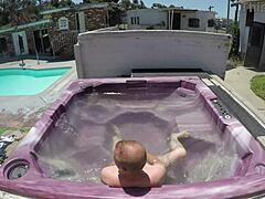 dayanara’s steamy tub passion