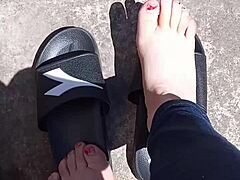 Stunning Feet in Sunny Delight