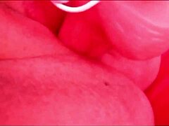 Julia Steinkopf’s Raw Solo Heat