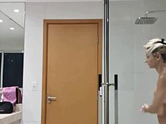 Alineflavios’ raw amateur fuck clip
