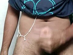 Gay Asian’s Bold Solo Daring Moans