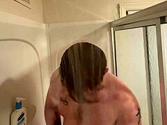 Solo Gay Shower Passion