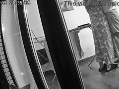 caught cheating wife in bold action