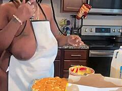 ever tried making pudding with ebony bbw?