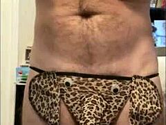 Some homemade video content with an average dick and juicy pussy