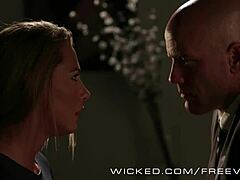 Lex Fucks Supergirl In Wicked Cosplay Scene