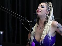 my wild night with julia fontanelli, a bank robber client paid with a blowjob after years of self-pleasure