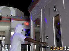 gloryhole babe’s teasing suck on big cock