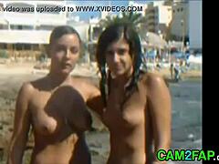 Teen’s Stunning Tits Flash At Beach For Free