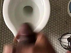 Good nut with a teasing finish