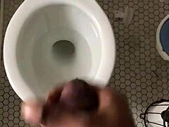 Good nut with a teasing finish