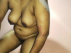 Indian desi girl sucking cock and fucked