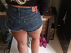 I’m rocking tight shorts for you
