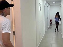 provocative neighbor lost key and gave wet pussy