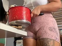 my view of the most swollen pussy