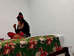 cousin fucks pussy with vibrator