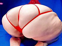 I’m obsessed with shaking and spreading this fat loose booty, mama’s ready to fart on that dick