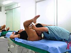 hey, busty venezuelan bangs doctor and gets filled up inside... 😜