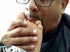 Man, my ex whore's toes are still hot pt1