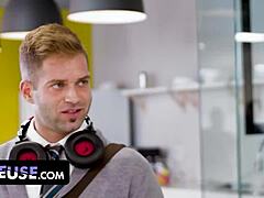 dude, mylf boss charley hart lets employees freeuse bang her in the office!