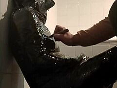 Sophie La Larve delivers intense blowjob in ultimate bondage