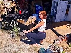watch her make it dip, shaking that big ass with wild twerk moves for me