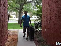 Ebony Milf Naomi Foxxx Squirts Wild on Cam in Hardcore Scene.