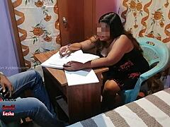 Indian boss enjoyed intense moments with his secretary in the office room