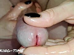 Goth girl’s dirty talk in epic close-up massage!