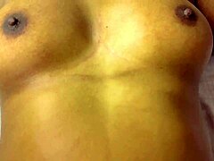 How does this married teen cheat with her boyfriend?