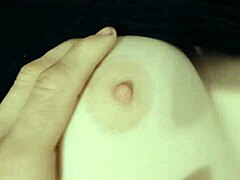 Her Camel Toe Is Just Too Hot in This Amateur Pussy Video