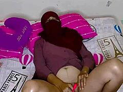 Muslim Wife in Hijab Gets Wild with Stepfather in Bed