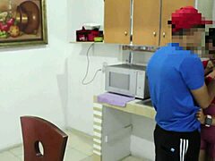 Man, hijastro cachondo bangs his milf madrastra when they’re alone at home. It’s wild in Spanish porno!