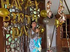 wow, best birthday surprise with a huge cock filling my ass with milk