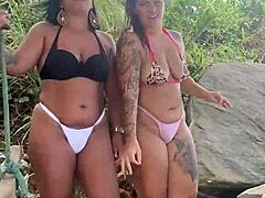 hey, we're fuckin' wild at the beach 🏖️