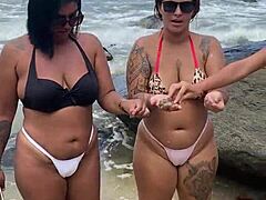 hey, we're fuckin' wild at the beach 🏖️