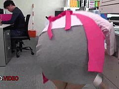 wanna see chihiro akino blow me hard at work?
