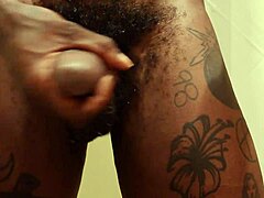 i can’t get enough of hallelujah johnson’s huge bbc while he’s stroking solo, so hot!