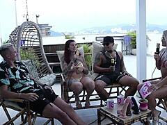 Ever seen couple Kobra on Bora Cast with Bruna Carlos?