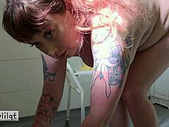 Wow! Kinkylilqt smashes cake on ass and drills hard