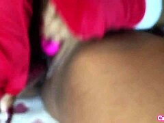 Brazilian girlfriend surprises with Christmas virginity gift - Casal Akira