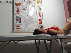 ginecologista gets naughty with patient in kinky hospital exam