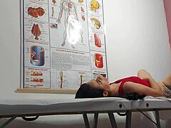 ginecologista gets naughty with patient in kinky hospital exam