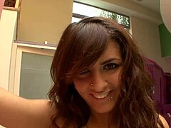All Natural Bella Rey Shows Off Stunning Curves in Action