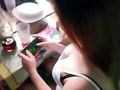 cute chubby blonde nyepong kontol suami sampai muncrat in homemade clip