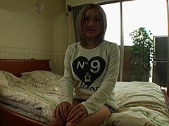tomomi makes hotel room a wild sex den 😈