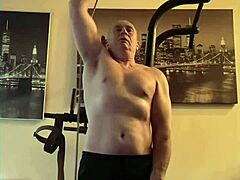 Igogo update 1640 shows massive cock action on Mar 25, 2025.