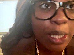 Hazelnutxxx flaunts her bikini and lighter with face everywhere.