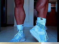 Muscular Female Bodybuilder Showcases Powerful Calves in Detail